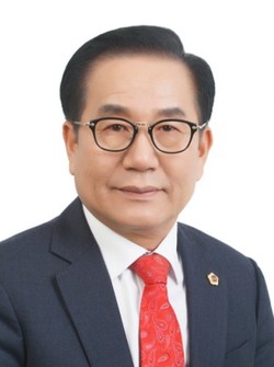 김원태 탁구연합회장