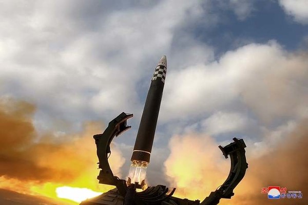 ▲ 화성포-17형 발사 모습.